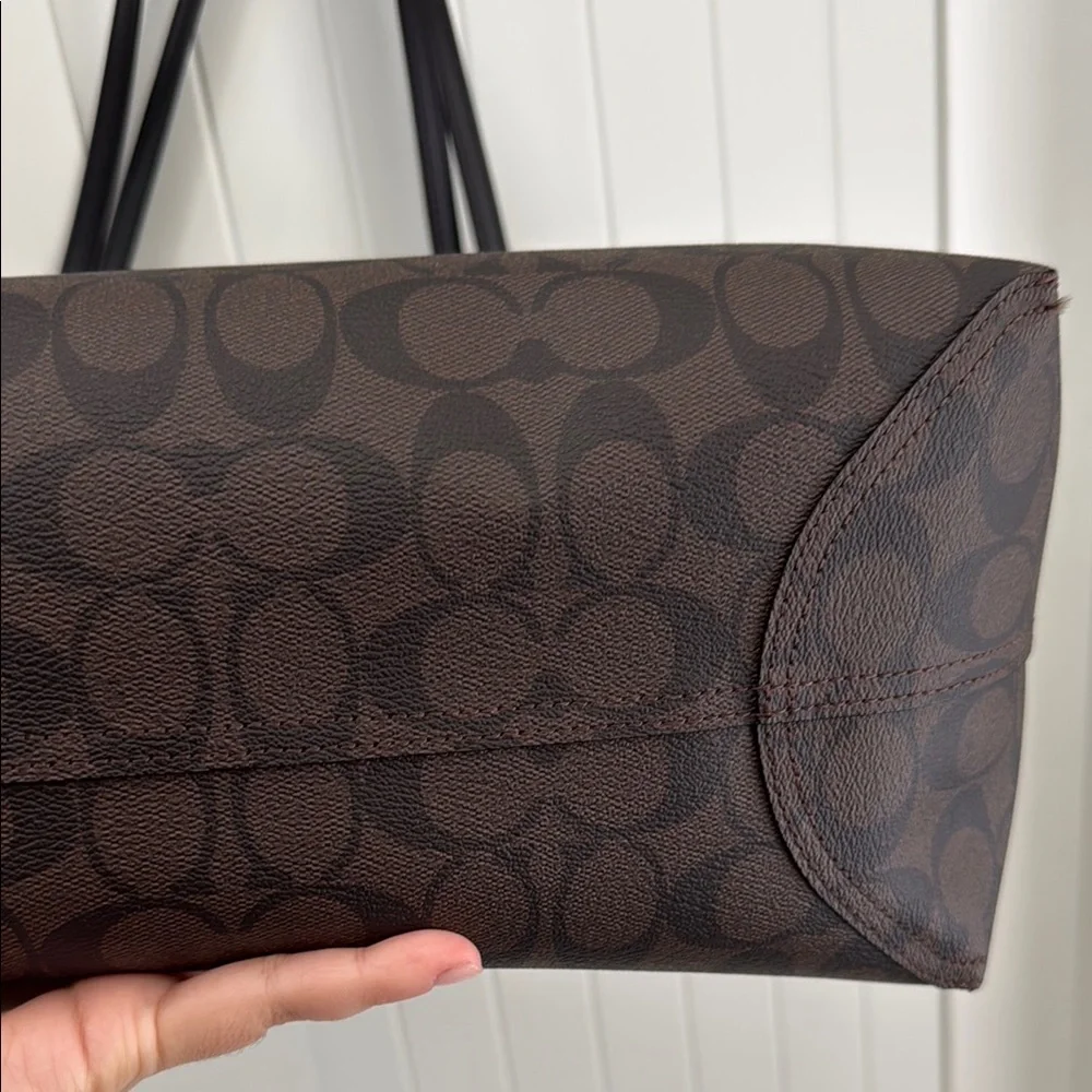 Coach Brown Tote Bag - Picture 7 of 7